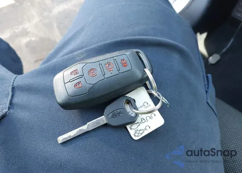 2017 Ford Mustang V6 из США, поврежденный, VIN 1FA6P8AM6H5259084